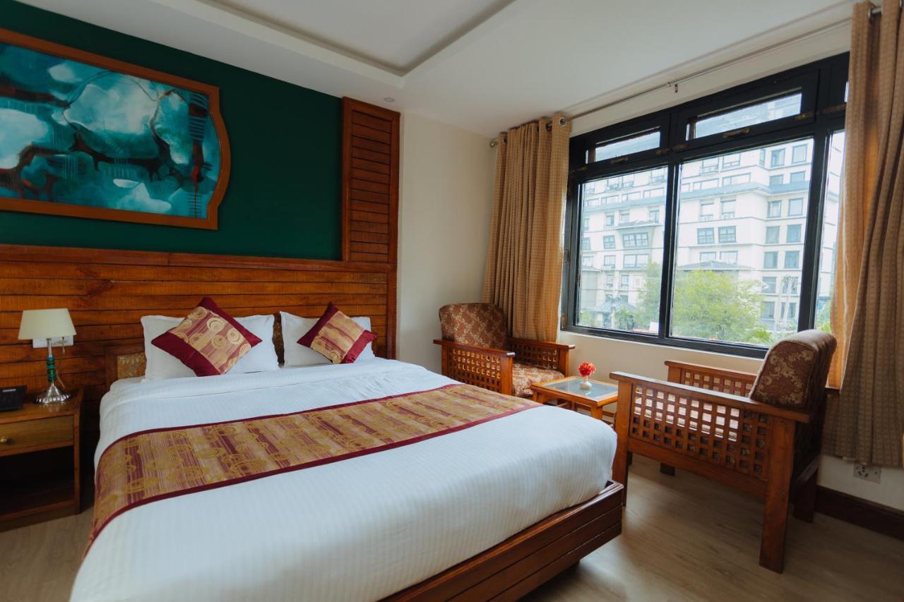 Hotel Tulsi Pokhara Exterior foto