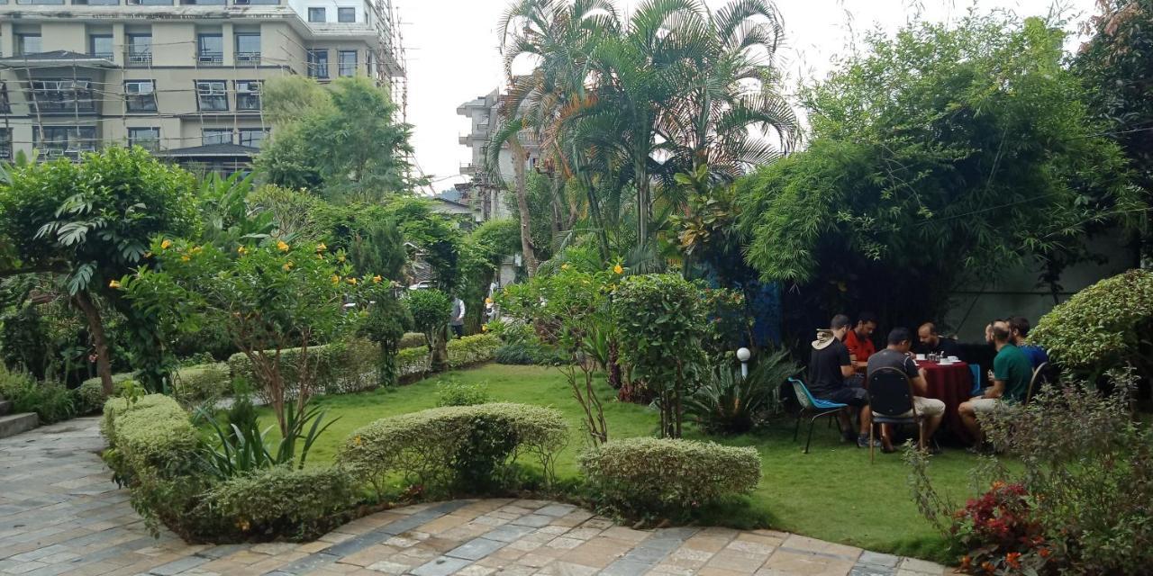 Hotel Tulsi Pokhara Exterior foto